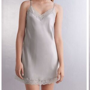 Intimissimi Womens ice gray lace silk slip dress L NEW